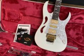 Ibanez Steve Vai PIA-3761 Stallion White-6.jpg